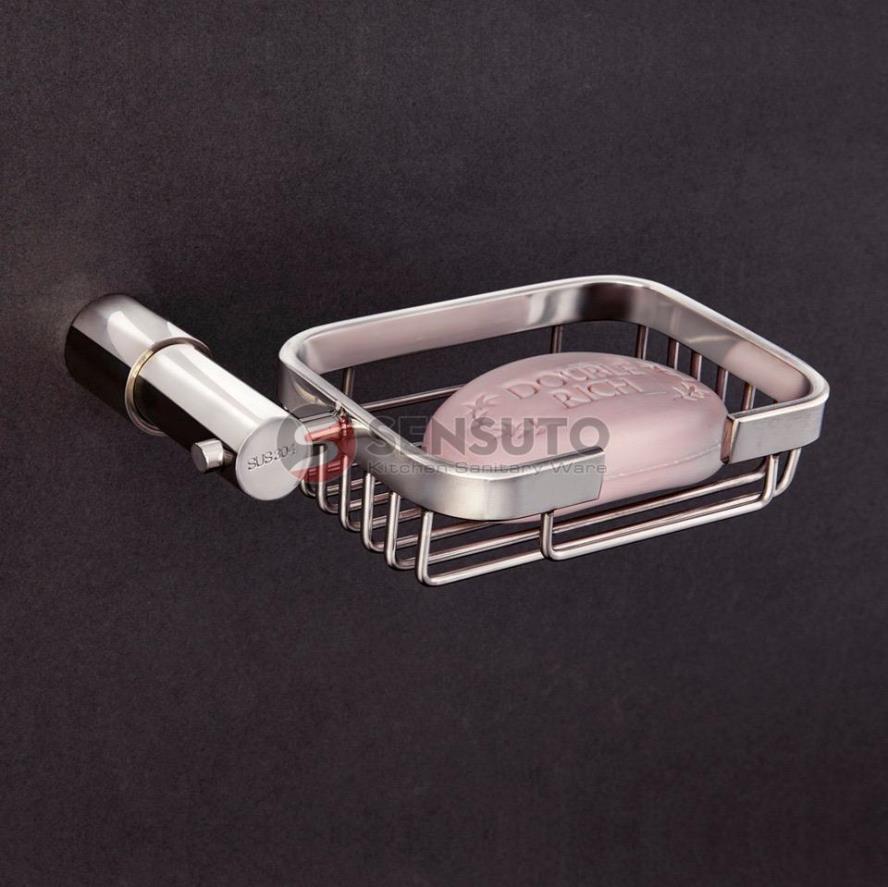 D74BC1AD-2DB8-46DF-97A3-765A53A67CFA