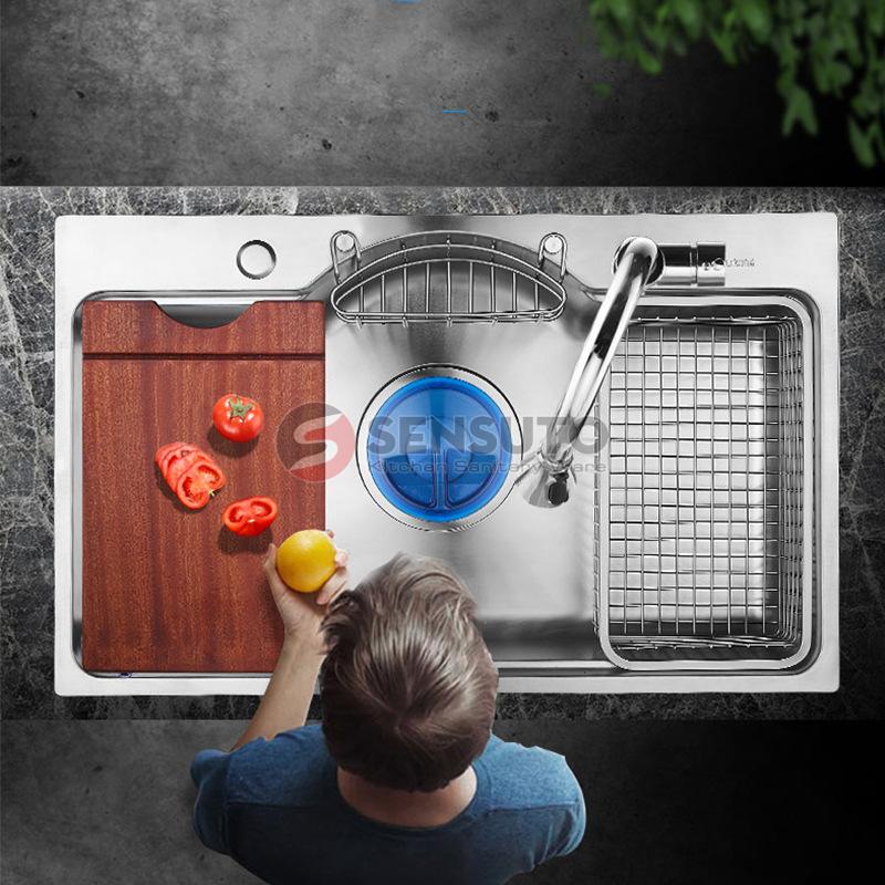 30EF3AA9-EFF3-4498-89AD-1217D940CBC6