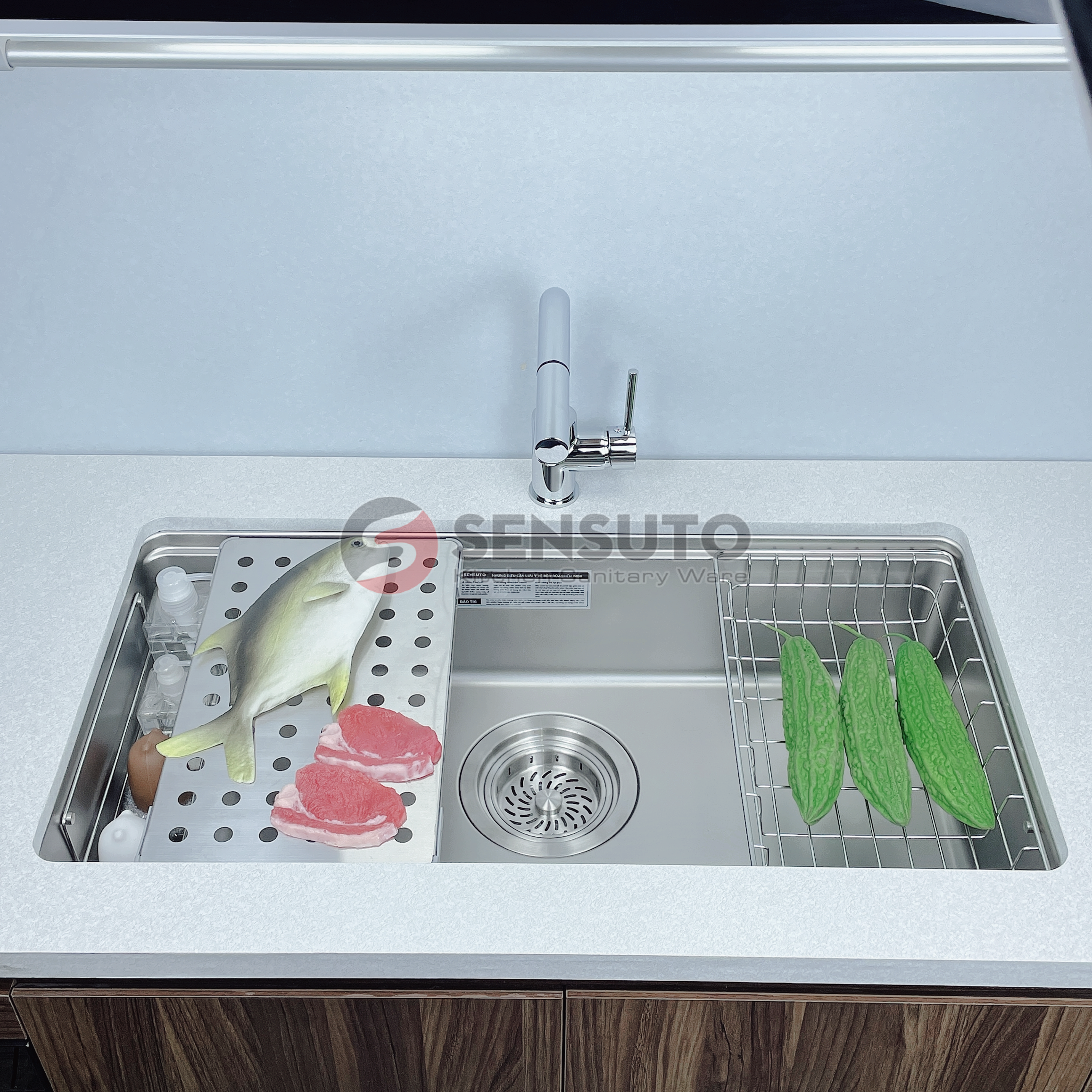 BAC8B039-C895-4ECB-8436-1BB6408A3642